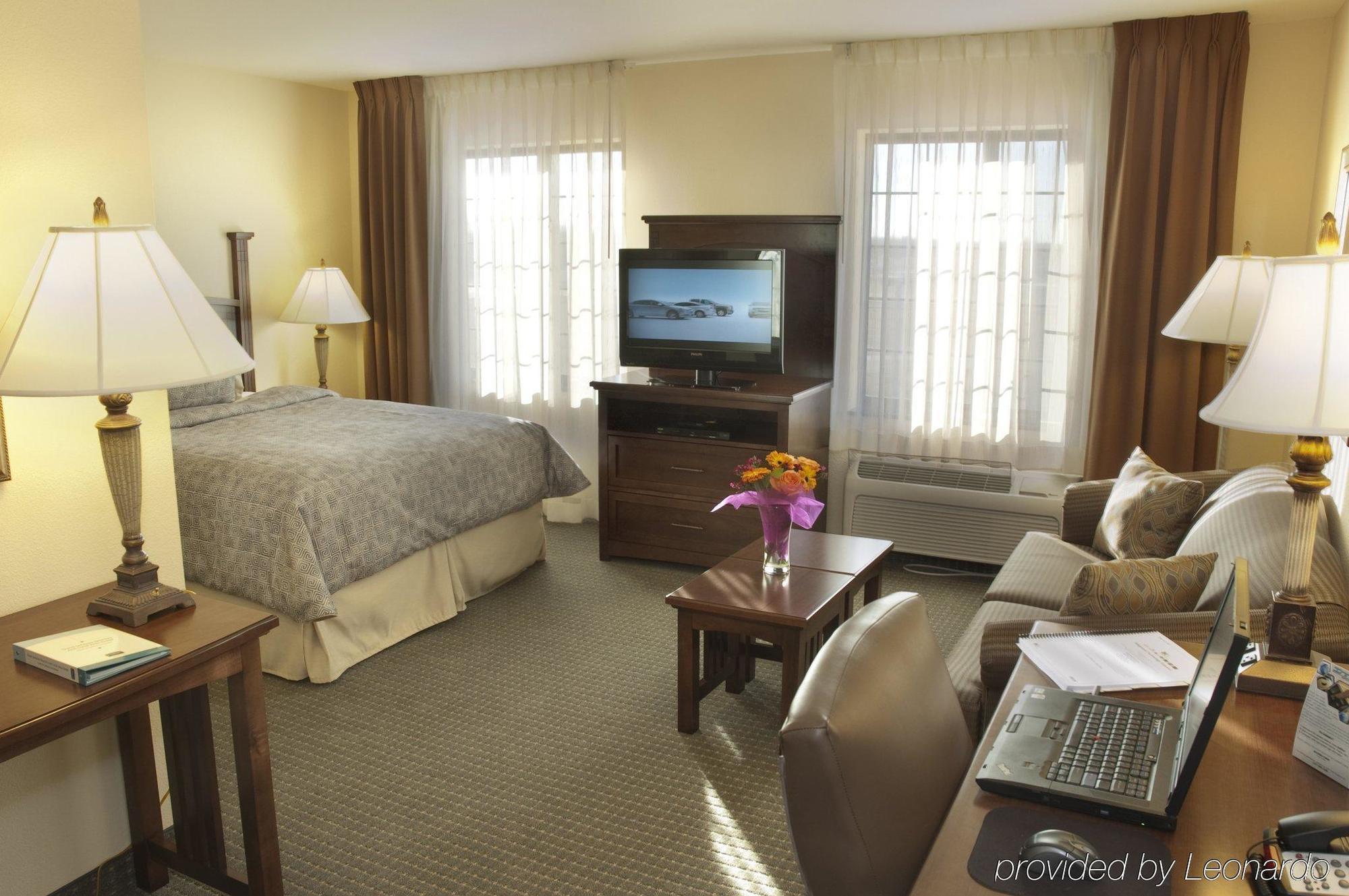 Staybridge Suites Omaha 80Th And Dodge, An Ihg Hotel Værelse billede